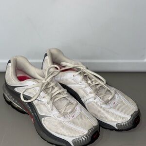 Nike White and Red Sneakers